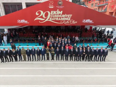 Atatürk Caddesi’nde Cumhuriyet’in 103. Yılı kutlandı